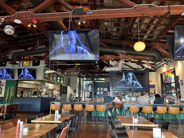 Best Sports Bars in Seattle - Rough & Tumble Pub