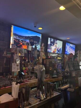Best Sports Bars in Astoria - Kitty Sullivan's