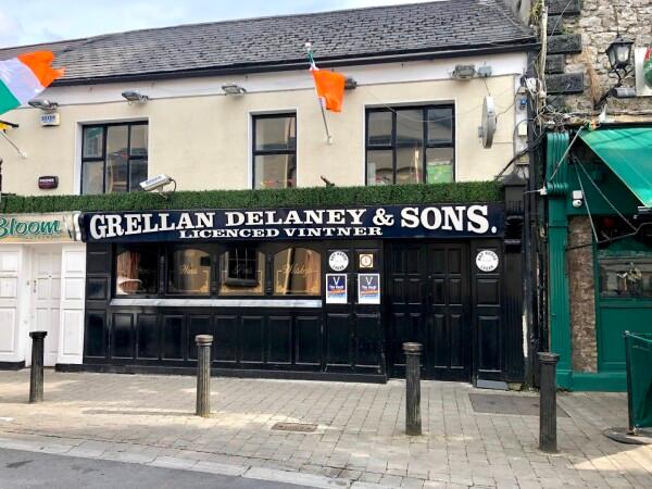 Best Sports Bars in Portlaoise - Grellan Delaney & Sons