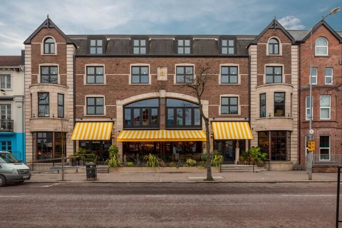 Best Sports Bars in Belfast - House Belfast