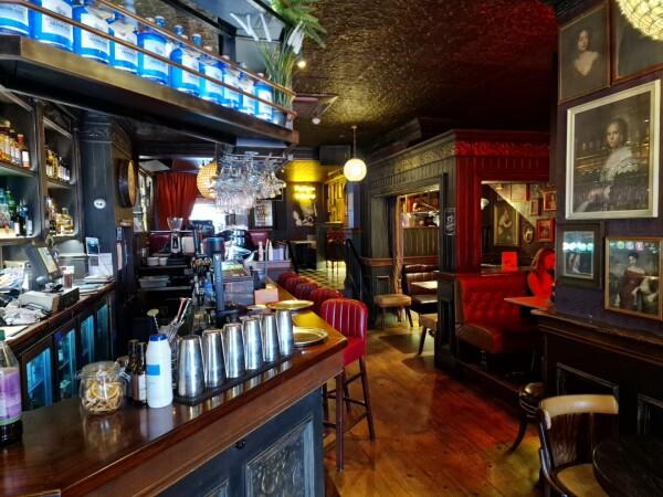 Best Sports Bars in Dublin - Mulligan and Haines