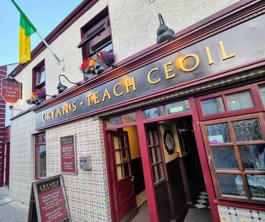 Best Sports Bars in Leitrim - Cryans Bar
