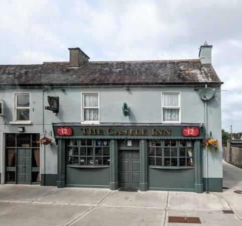 Best Sports Bars in Longford - The Castle Inn