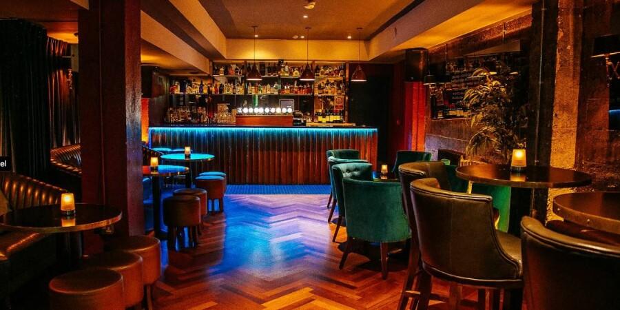 Best Sports Bars in Dublin 2 - J. T. Pims