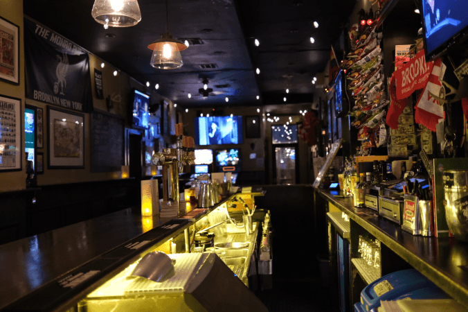 Best Sports Bars in Park Slope - The Monro Pub