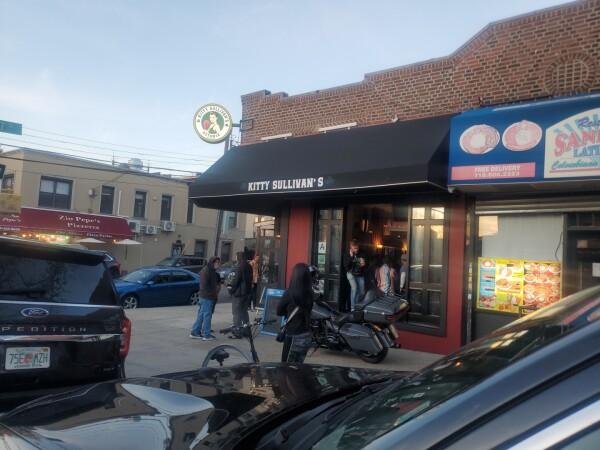 Best Sports Bars in Astoria - Kitty Sullivan's