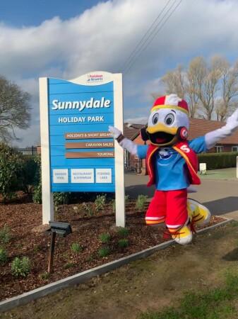 Best Sports Bars in Louth - Parkdean - Sunnydale Holiday Park