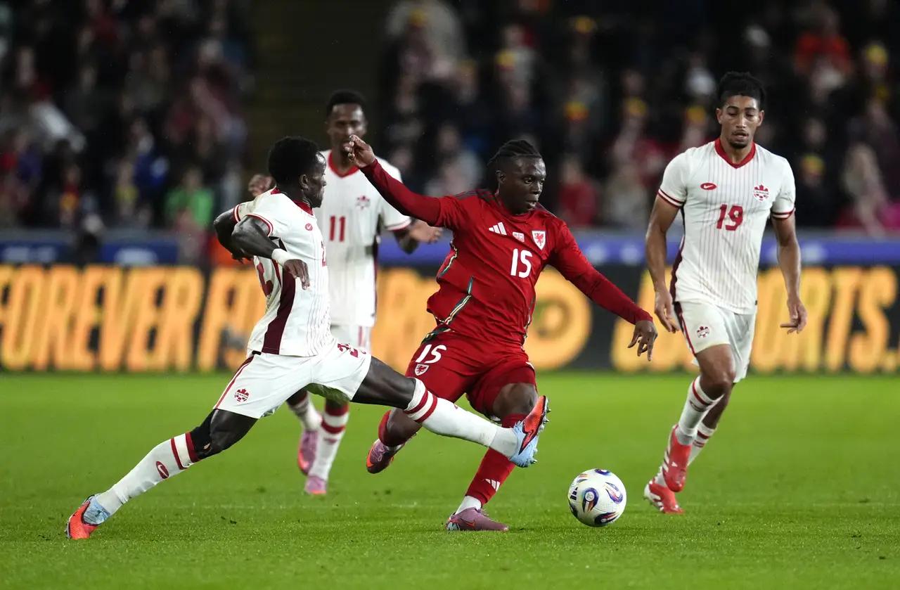 pubs showing Canada, pubs showing Canada soccer team, pubs showing Canada games live, sports bars showing Canada soccer team live